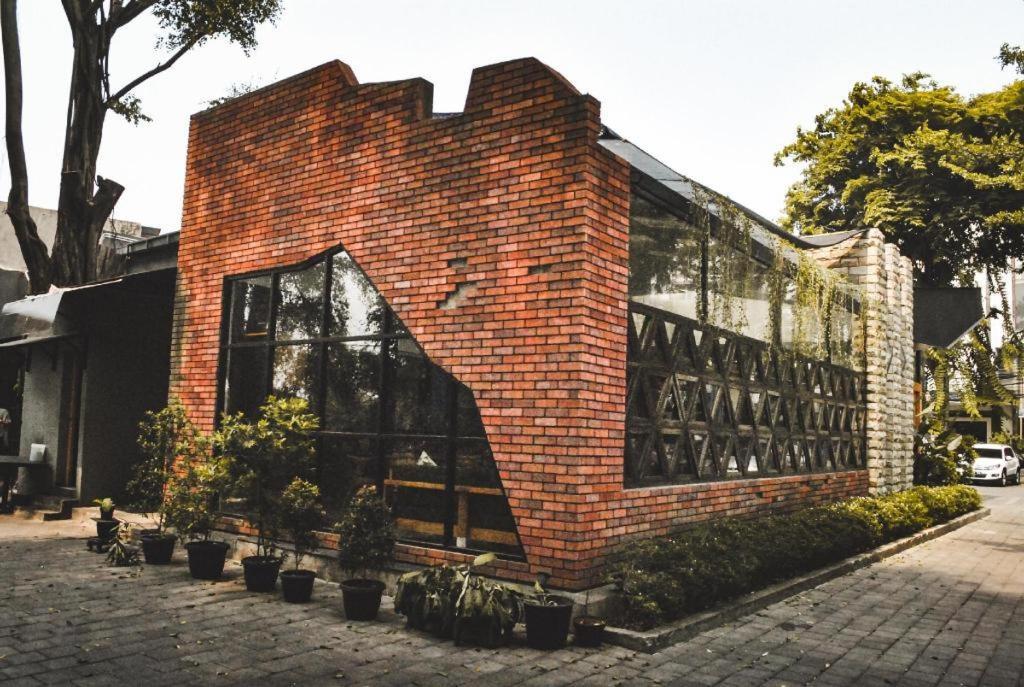 Oyo 2256 Danysa Guesthouse Cakarta Dış mekan fotoğraf