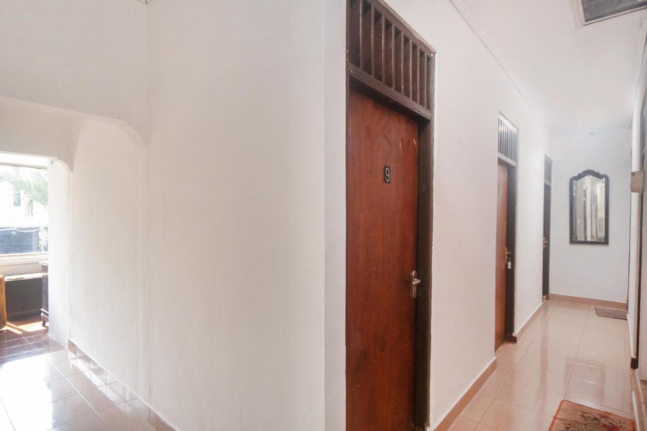 Oyo 2256 Danysa Guesthouse Cakarta Dış mekan fotoğraf
